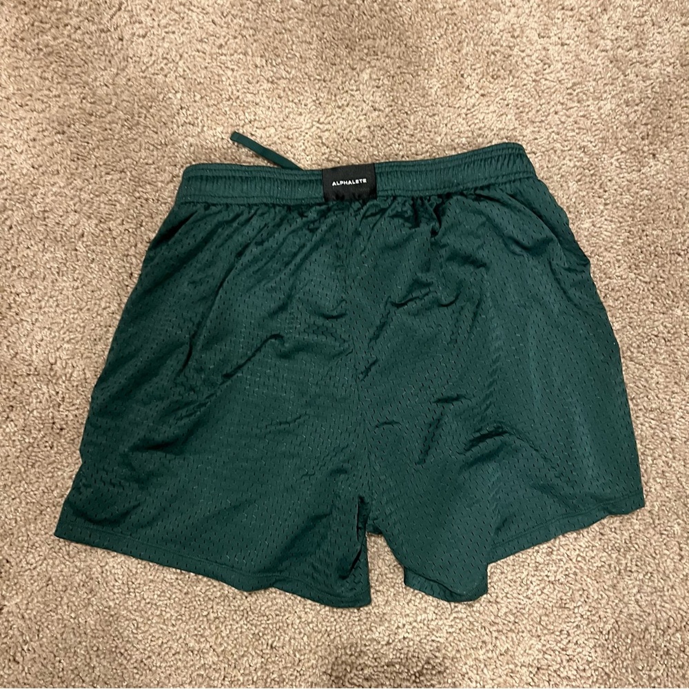 Alphalete women’s shorts